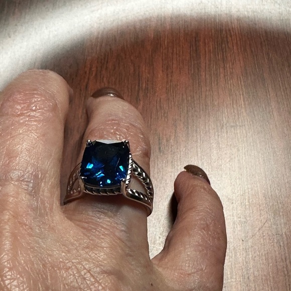 Beautiful Cushion Cut Blue Topaz Ring